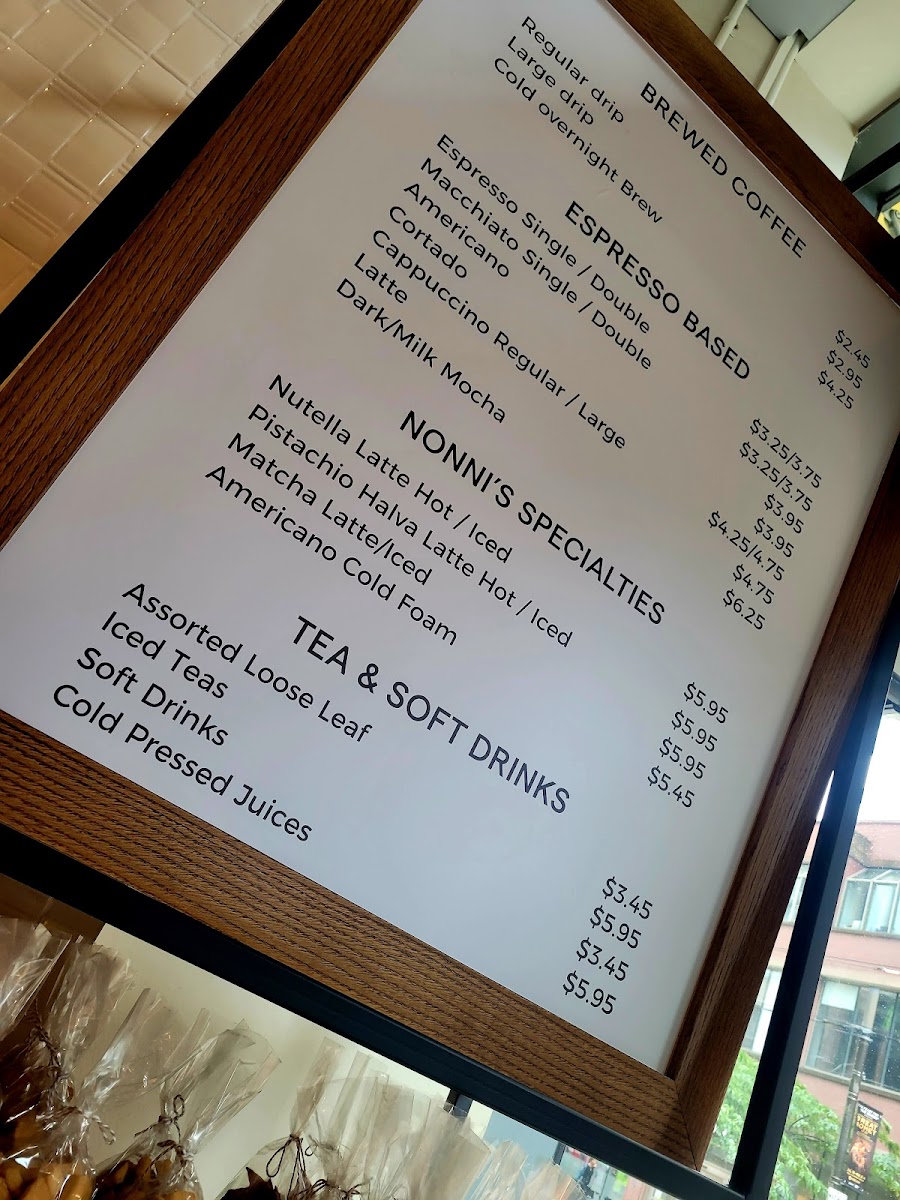 Nonni Cafe & Bakery - 8