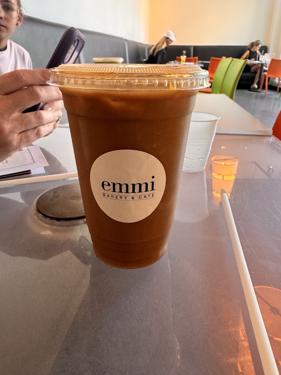 emmi bakery & cafe - 8