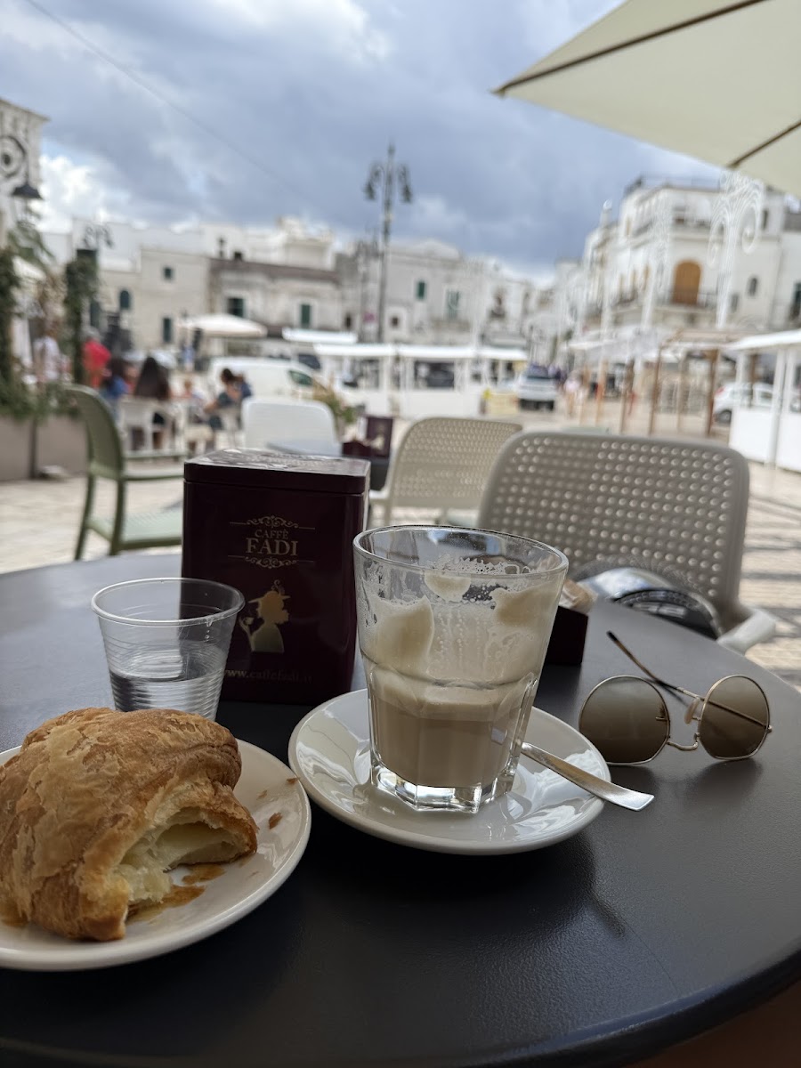Caffe' 70 - 2