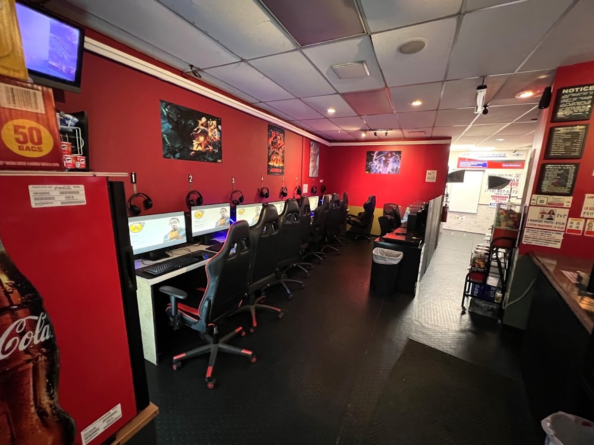 Cyber 88 Internet & Gaming Cafe - 7