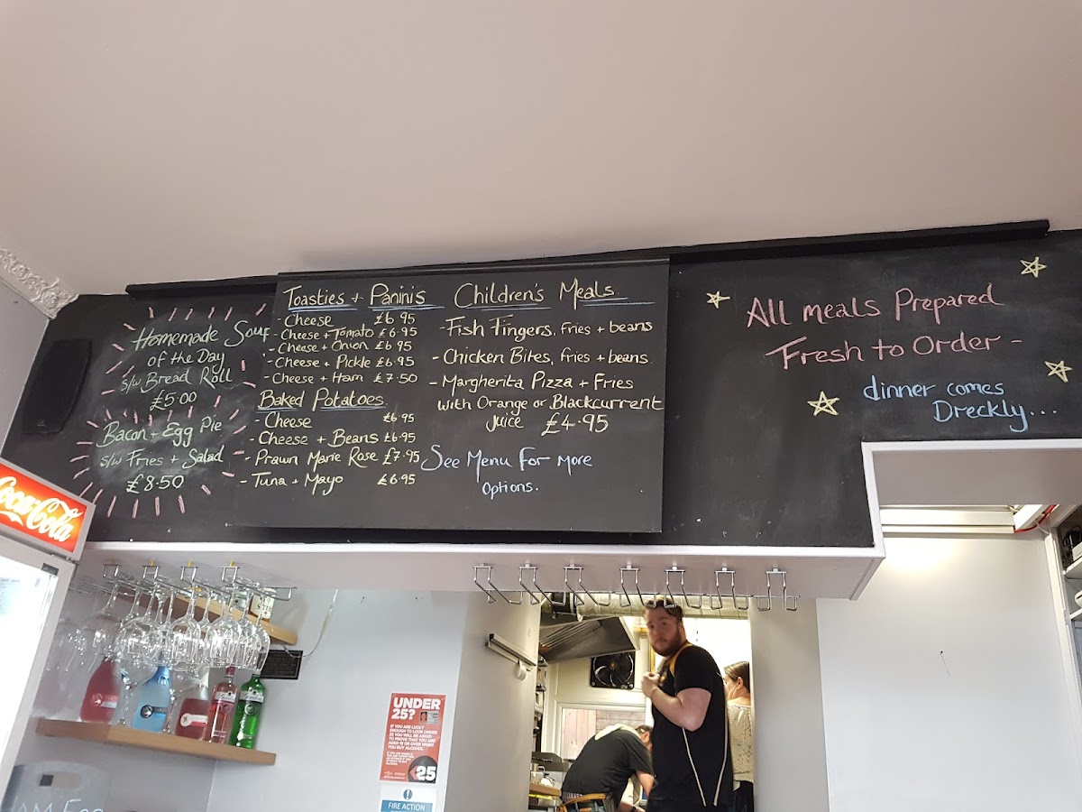 Dollies Cafe & Bar - 1