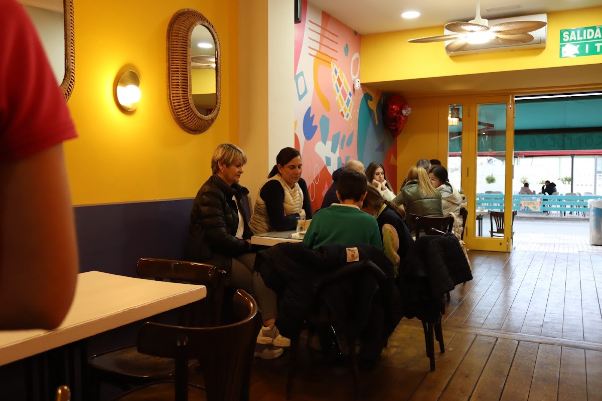 Aurinko coffee & restobar