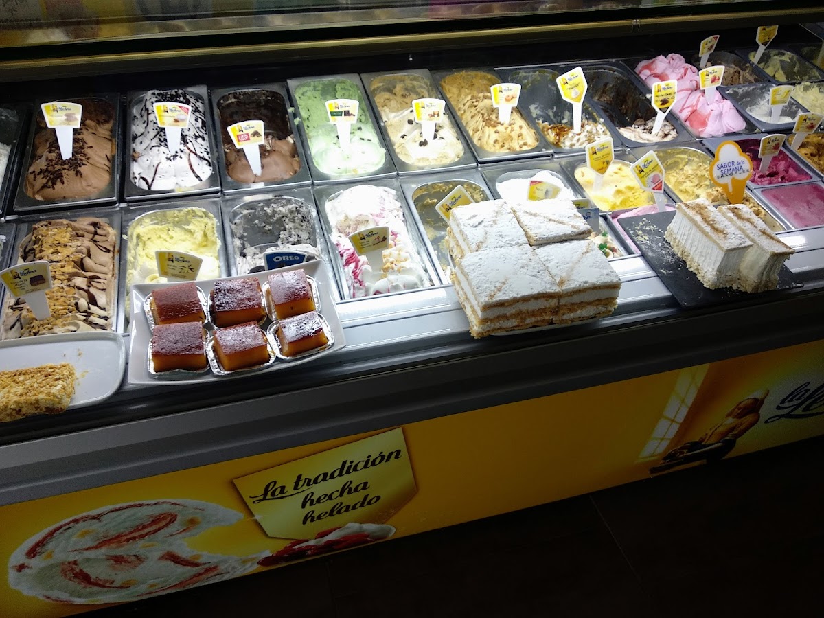 Heladería Cafetería Doña Amparo