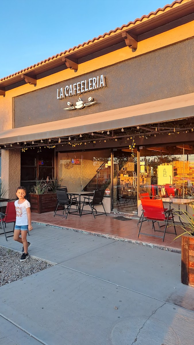 La Cafeeleria - 1