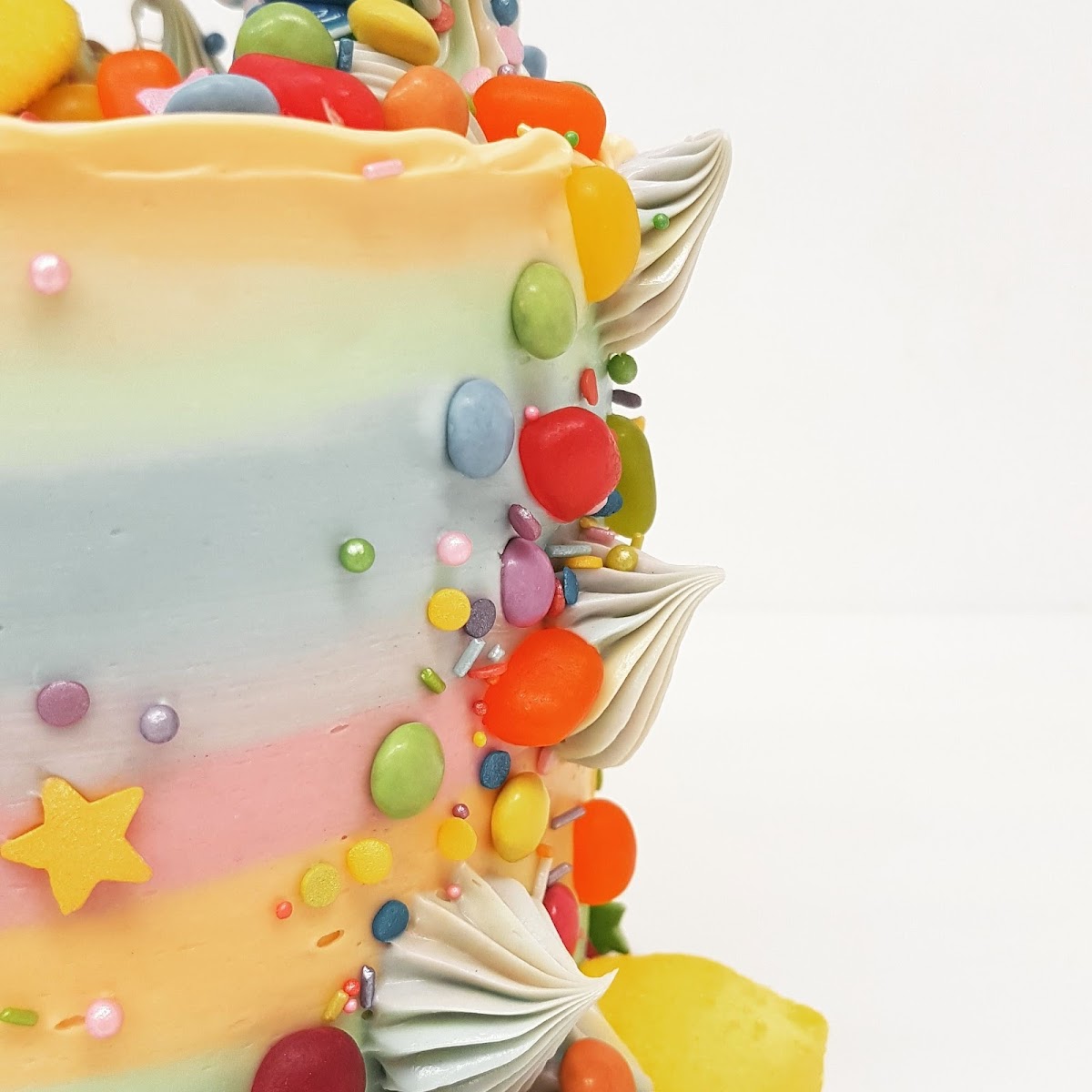 Foxwood Cakes And Confectionery - 5