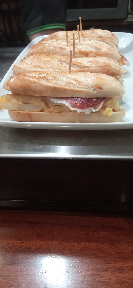 Cafeteria Dirday - 8