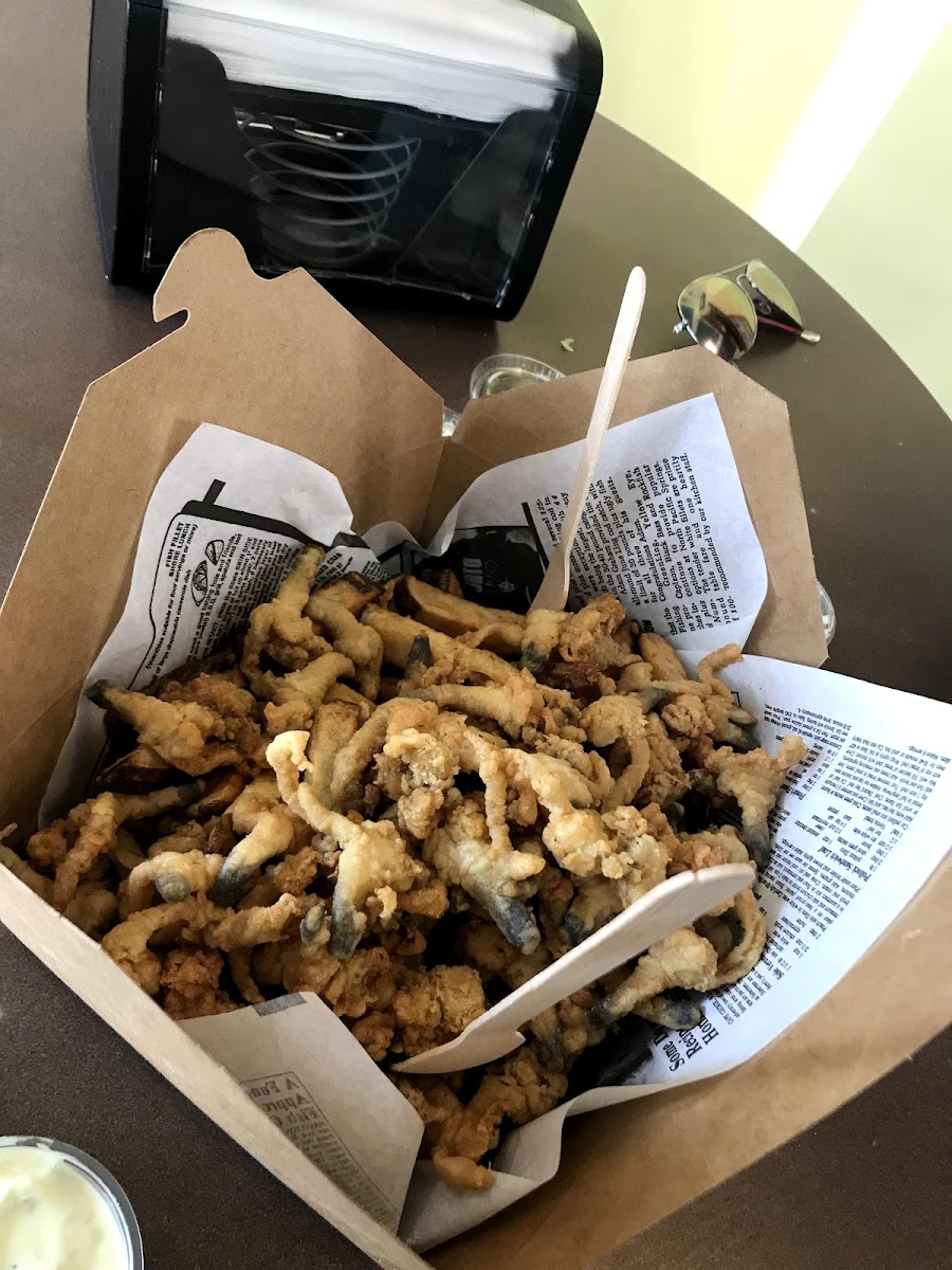 Mud Slide Cafe - 7