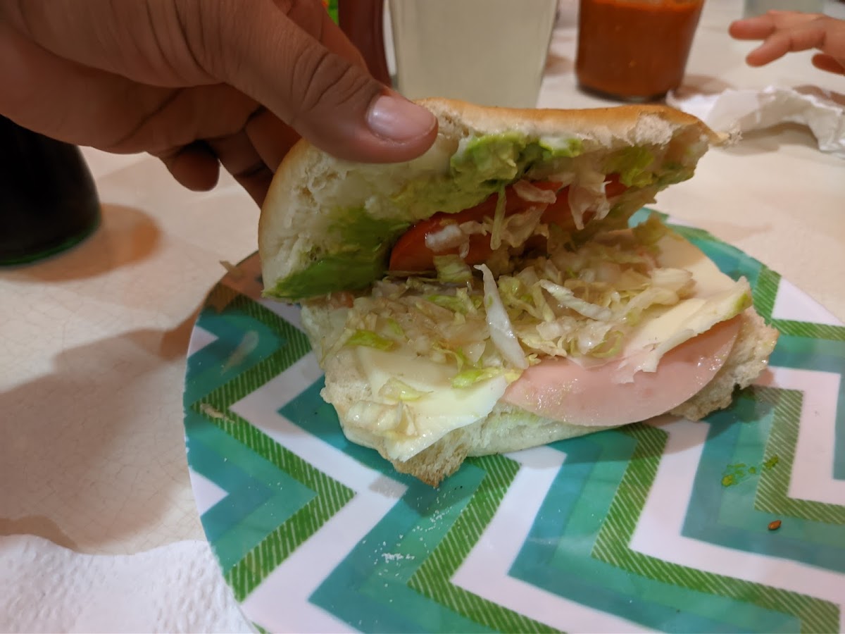 Cafeteria MI CAFE - 10
