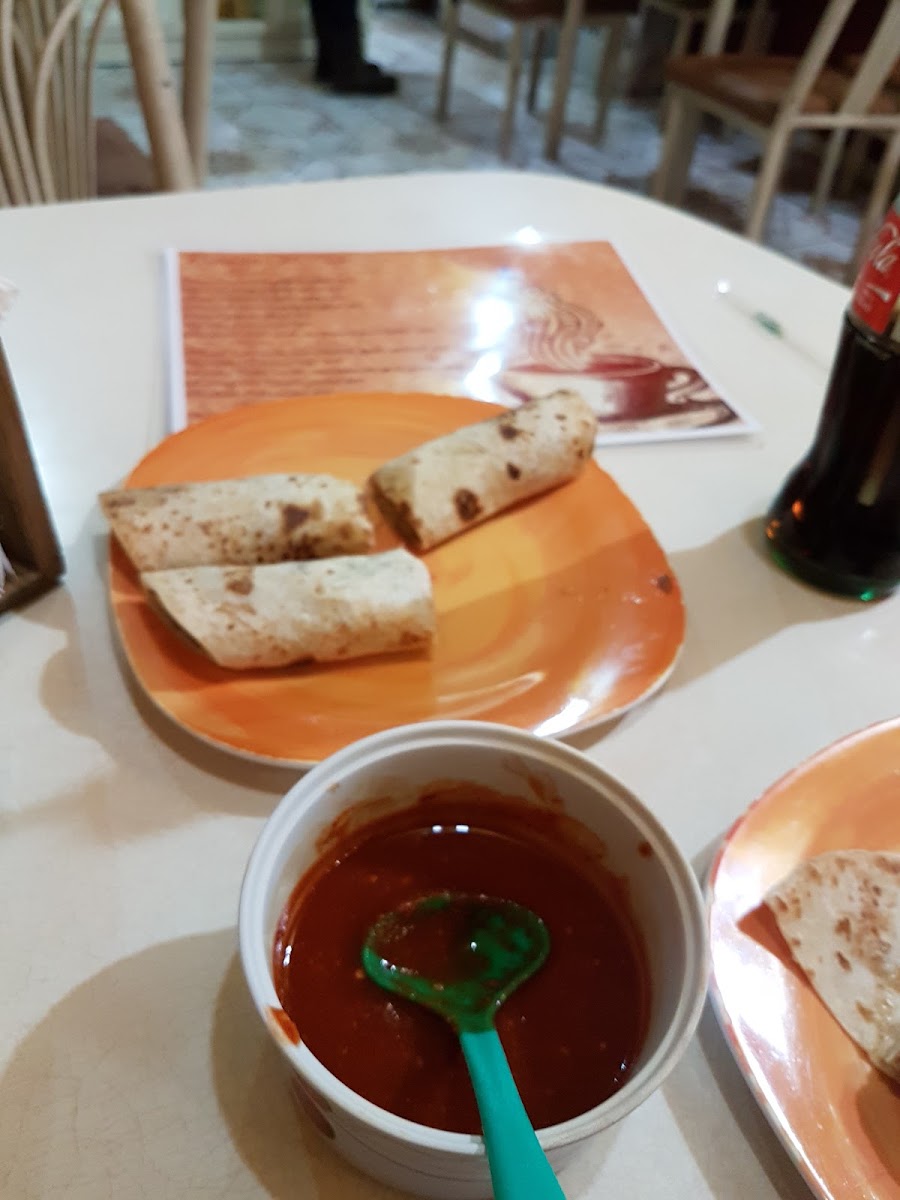Cafeteria MI CAFE - 8