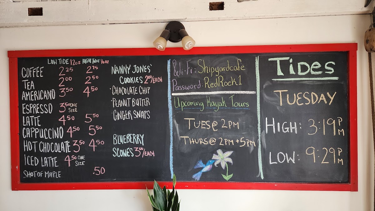 SHIPYARD CAFE - 1