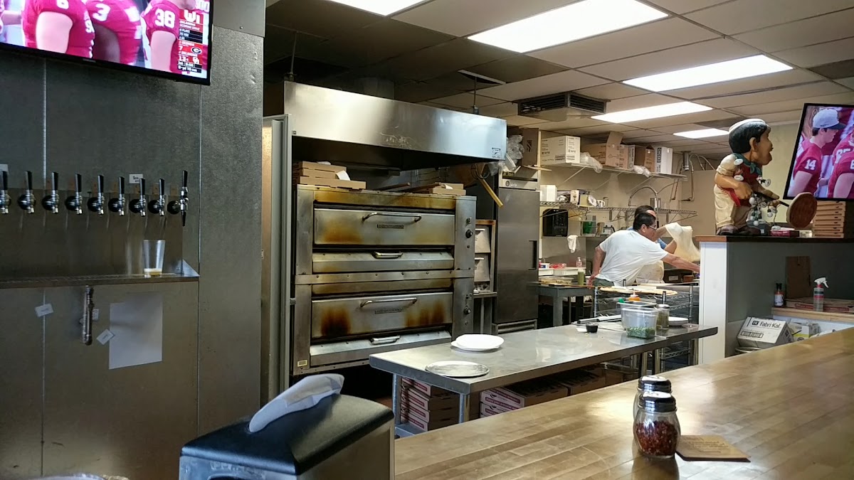 Bibo's NY Pizza - 2