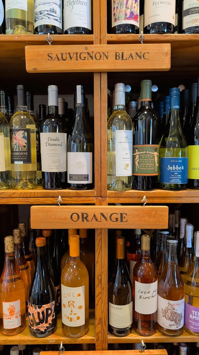 La Grande Orange Grocery & Pizzeria - 5