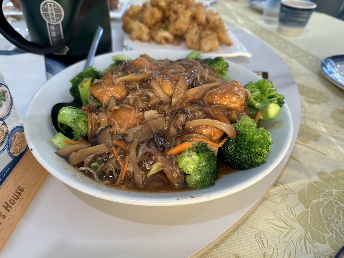 Yan's House - 10
