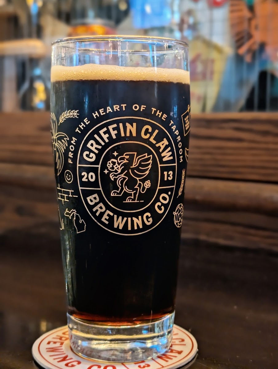 Griffin Claw Clubhouse - 3