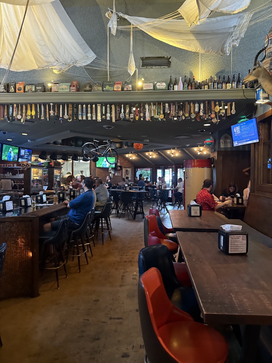 Griffin Claw Clubhouse - 4