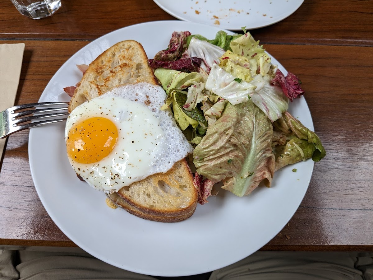 République Café Bakery & République Restaurant - 7