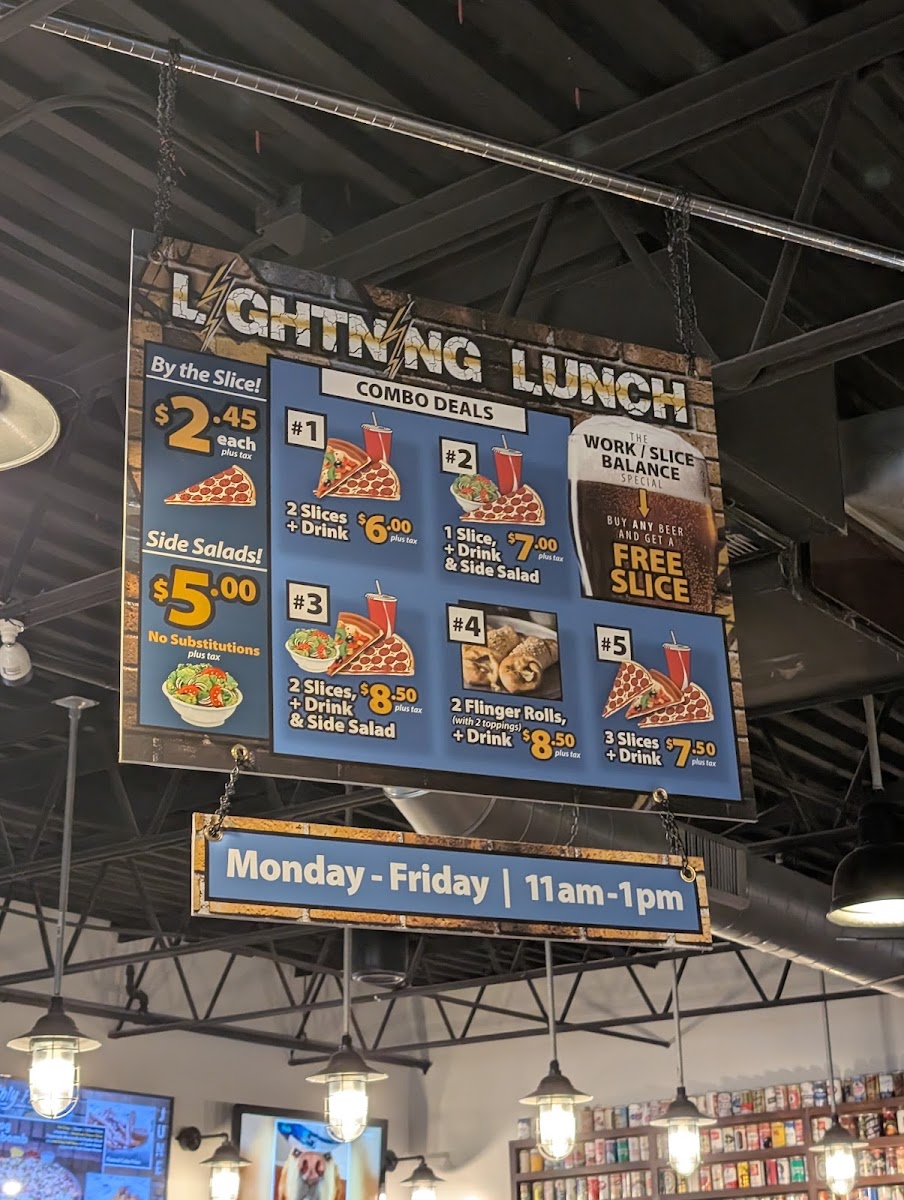 Flingers Pizza Pub - 8