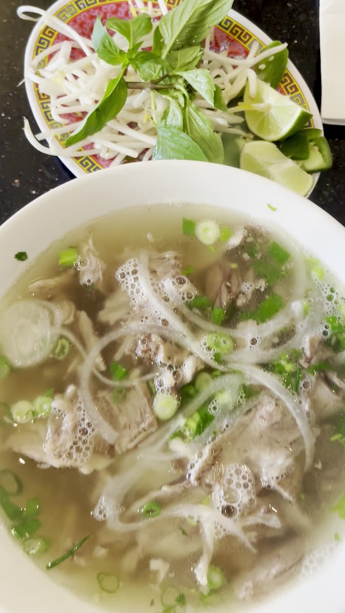 Phở 777 Vietnamese Noodle Restaurant - 2