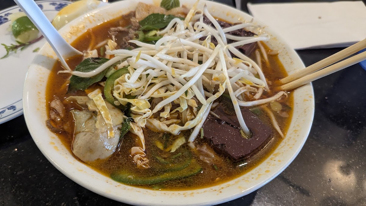 Phở 777 Vietnamese Noodle Restaurant - 4