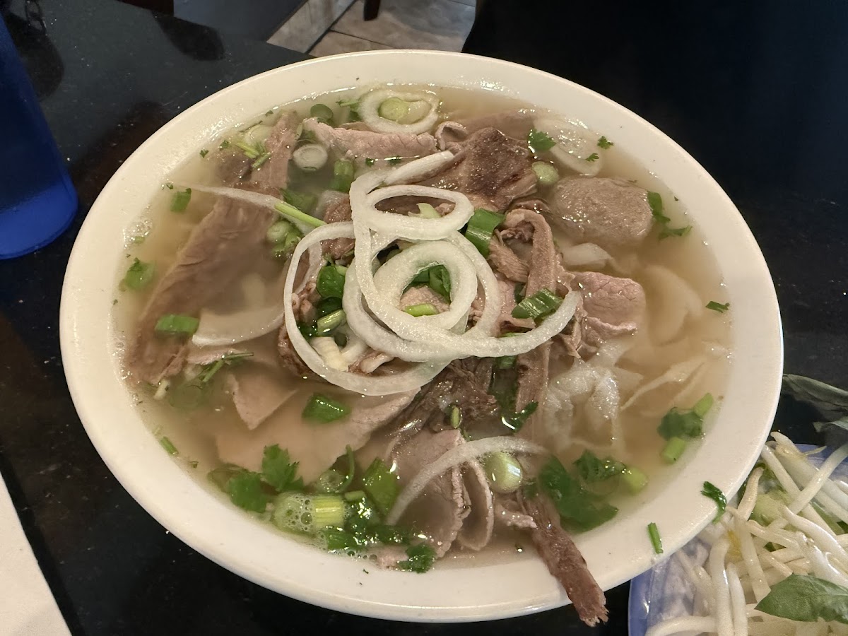 Phở 777 Vietnamese Noodle Restaurant - 5