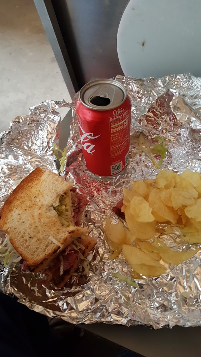Beyer Deli - 10