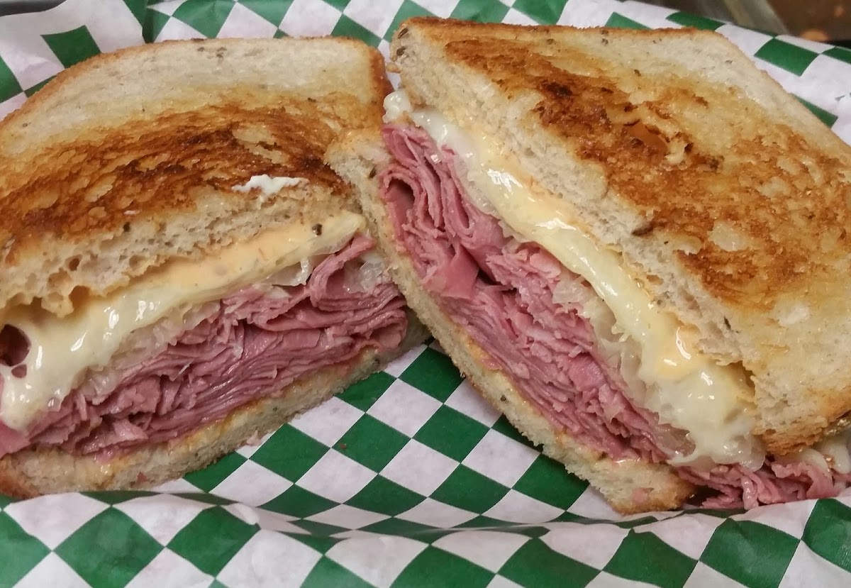 Beyer Deli - 3