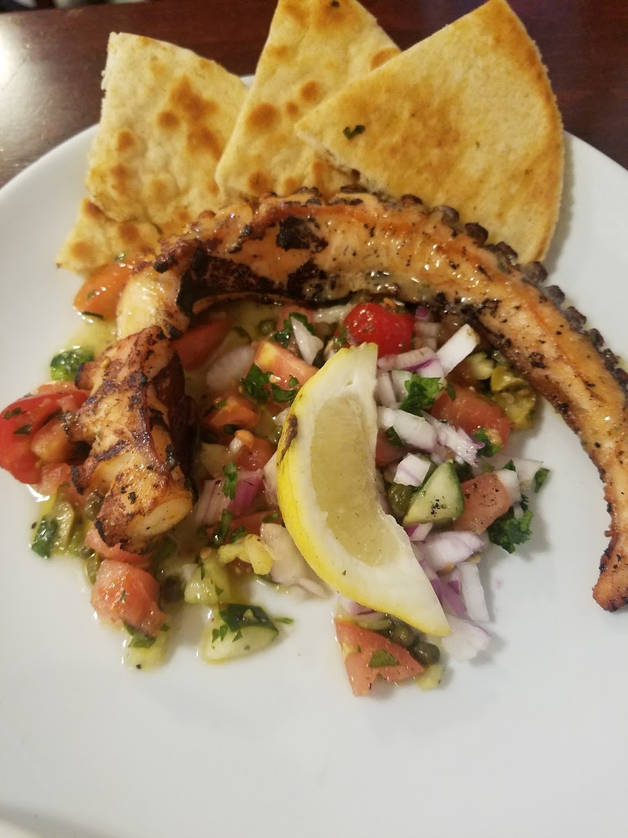 Samos Restaurant - 6