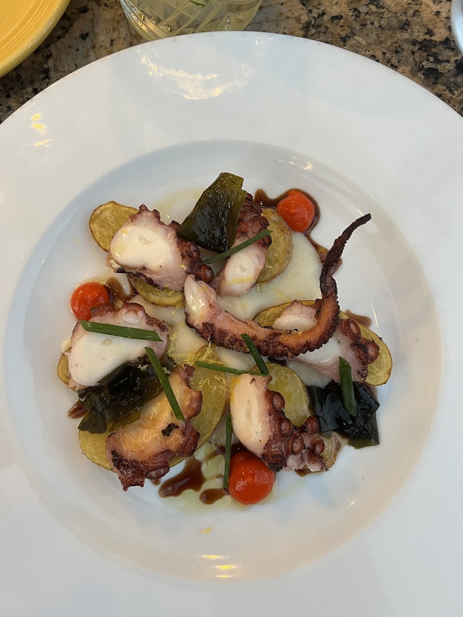 LaSalette Restaurant - 4