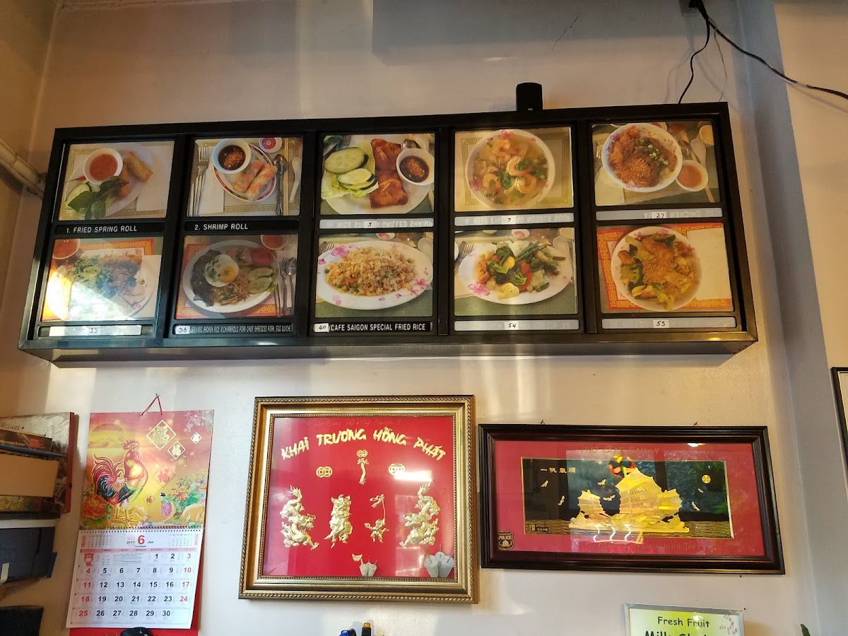 Phở & Café Saigon - 7