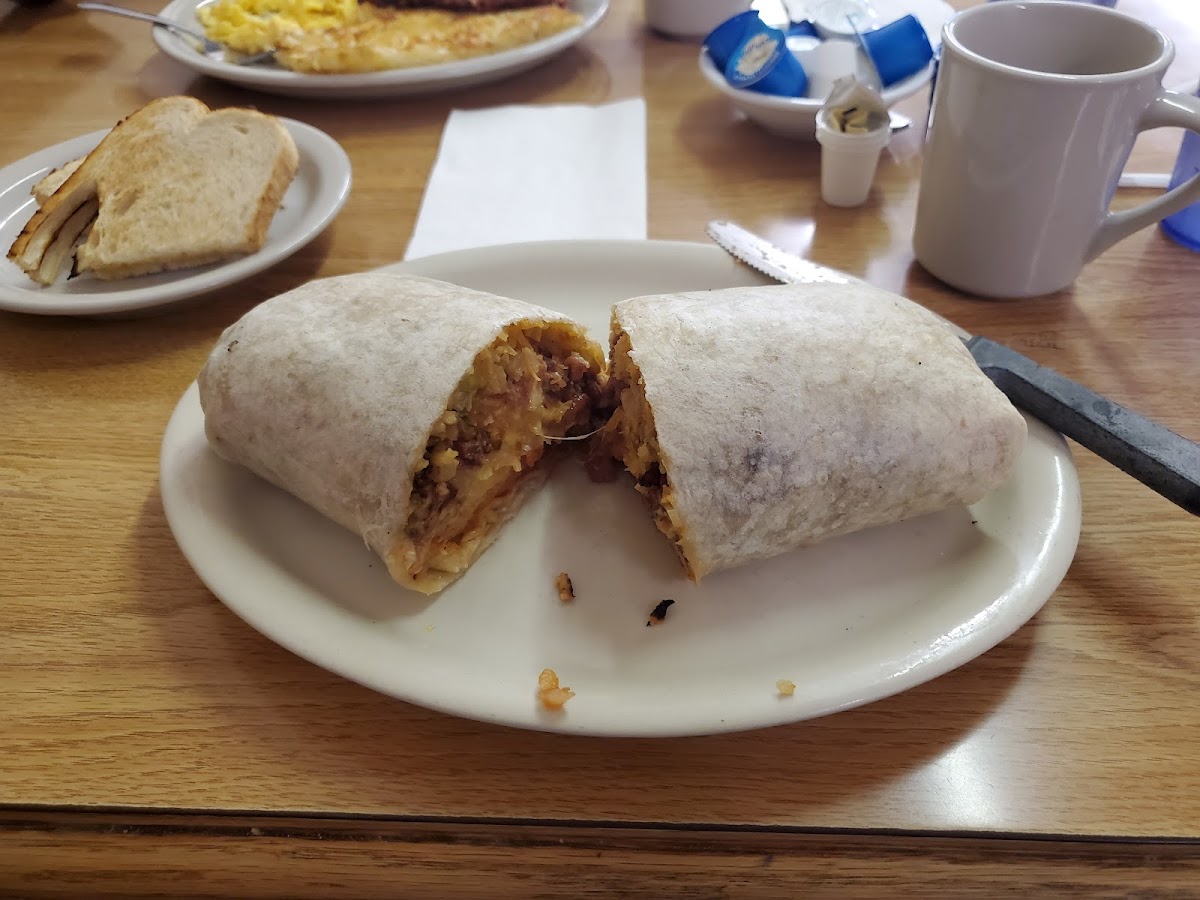 Cappy's Breakfast Cafe - 8