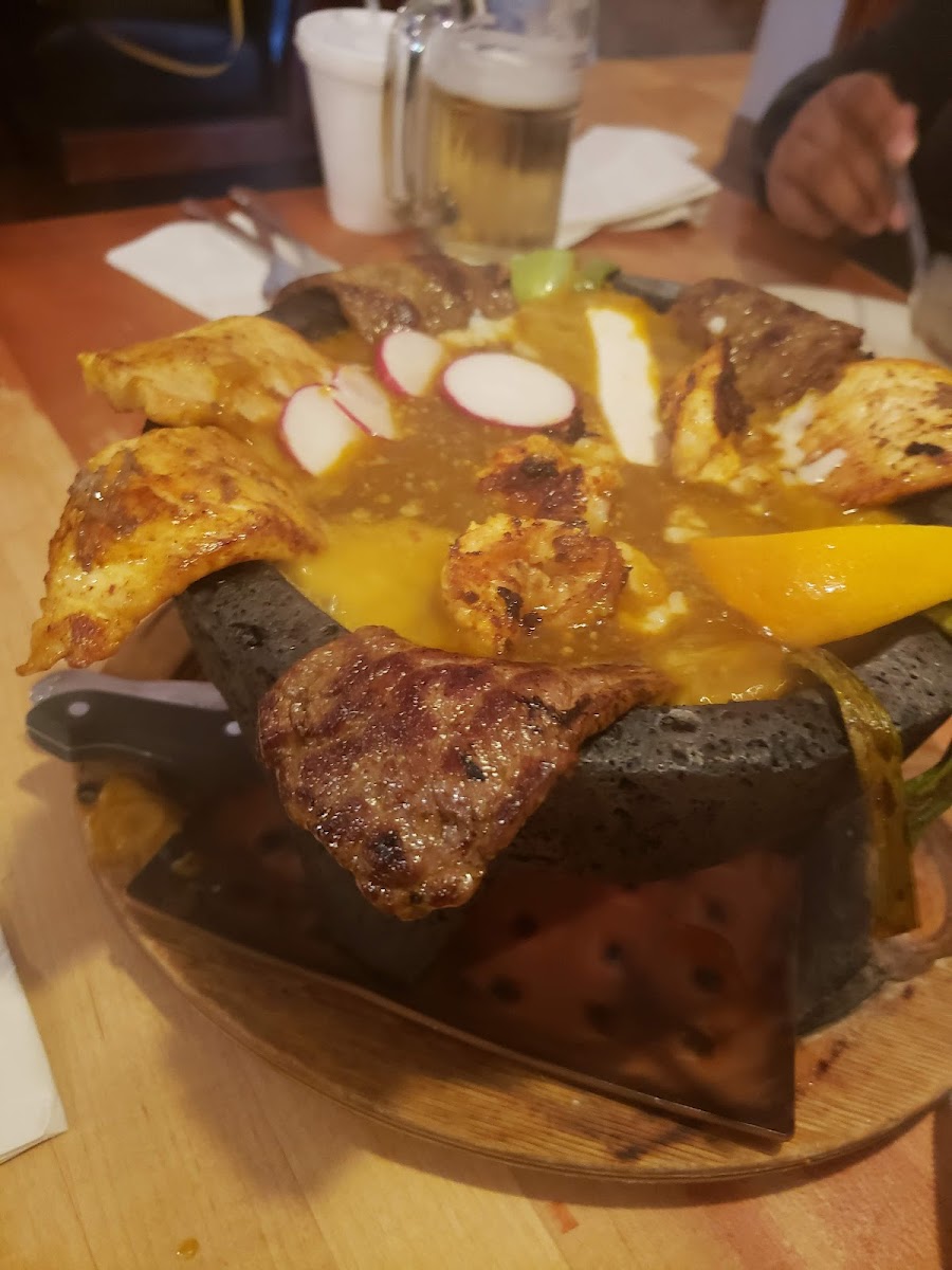La Parrilla Mexican Restaurant & Bar - 7
