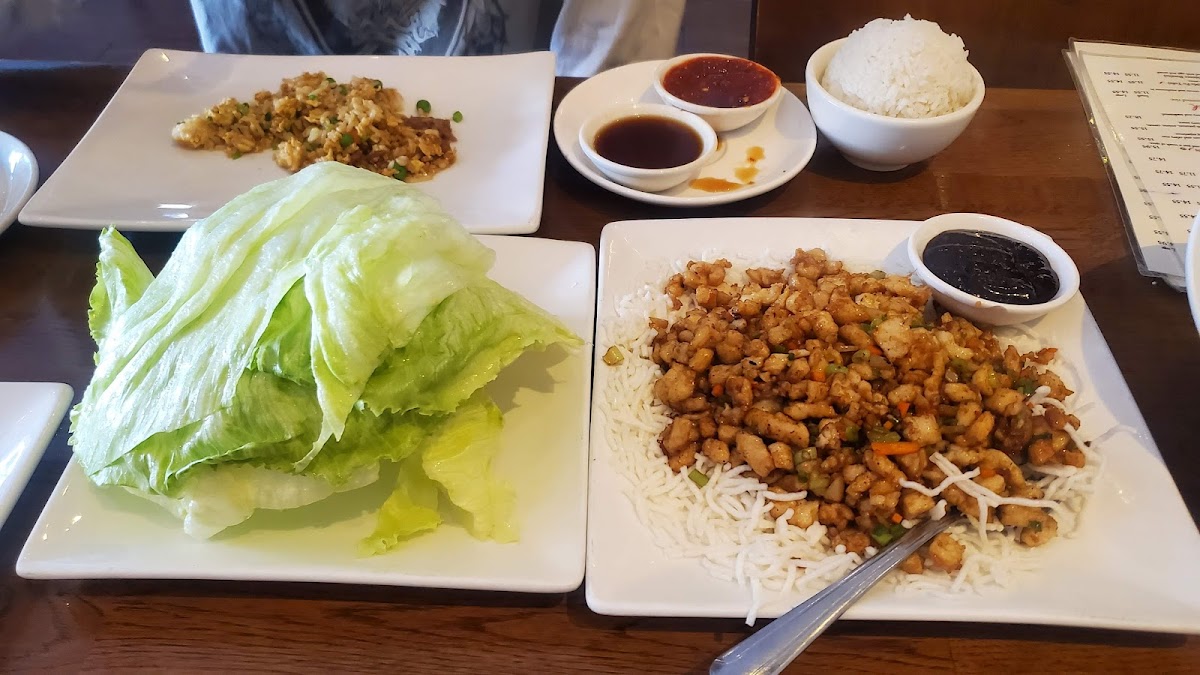 Chi's Chinese Cuisine - 5