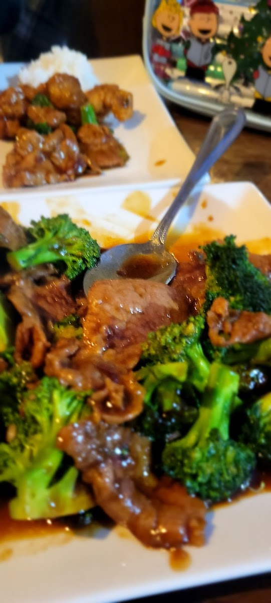 Chi's Chinese Cuisine - 8