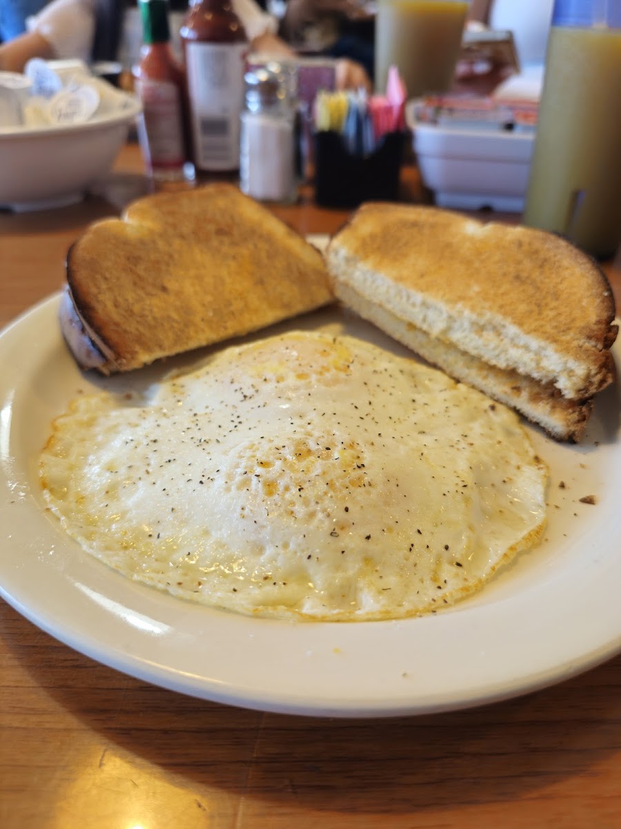 Pop's Cafe - 3