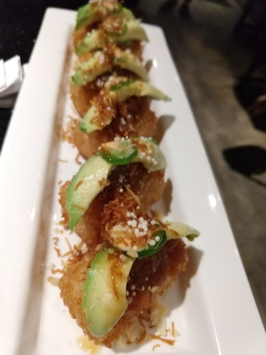 Omee J Fusion Sushi Bar & Grill - 7