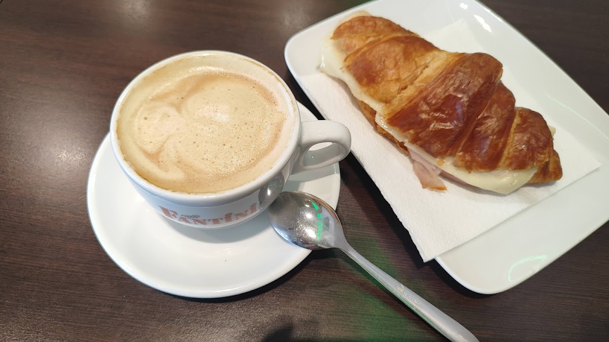 Cafetería Ilodi - 9