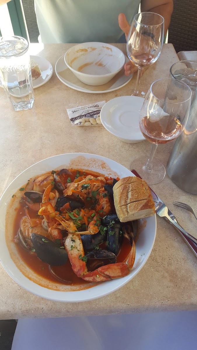 Elliott's Oyster House - 9