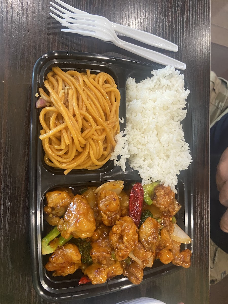 CHINA BROS - 4
