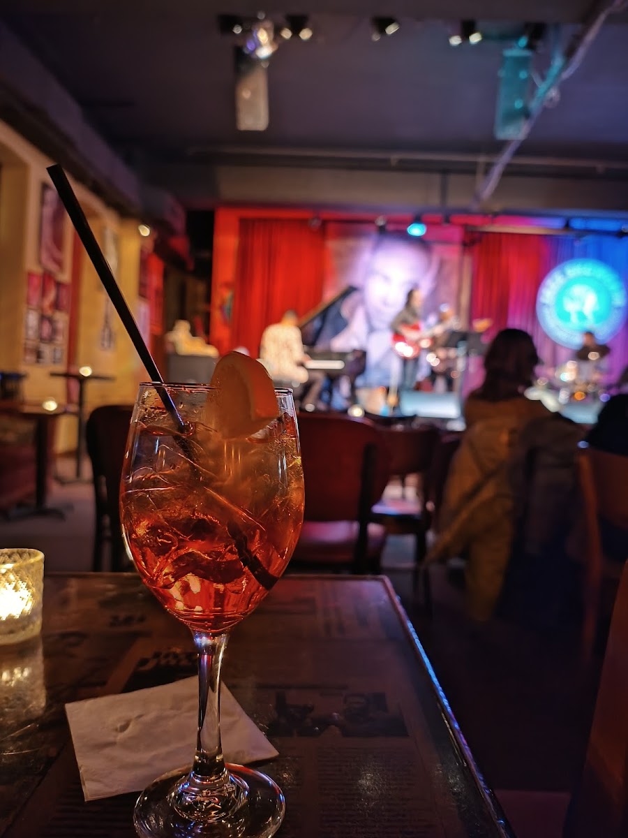 Jazz Showcase - 10