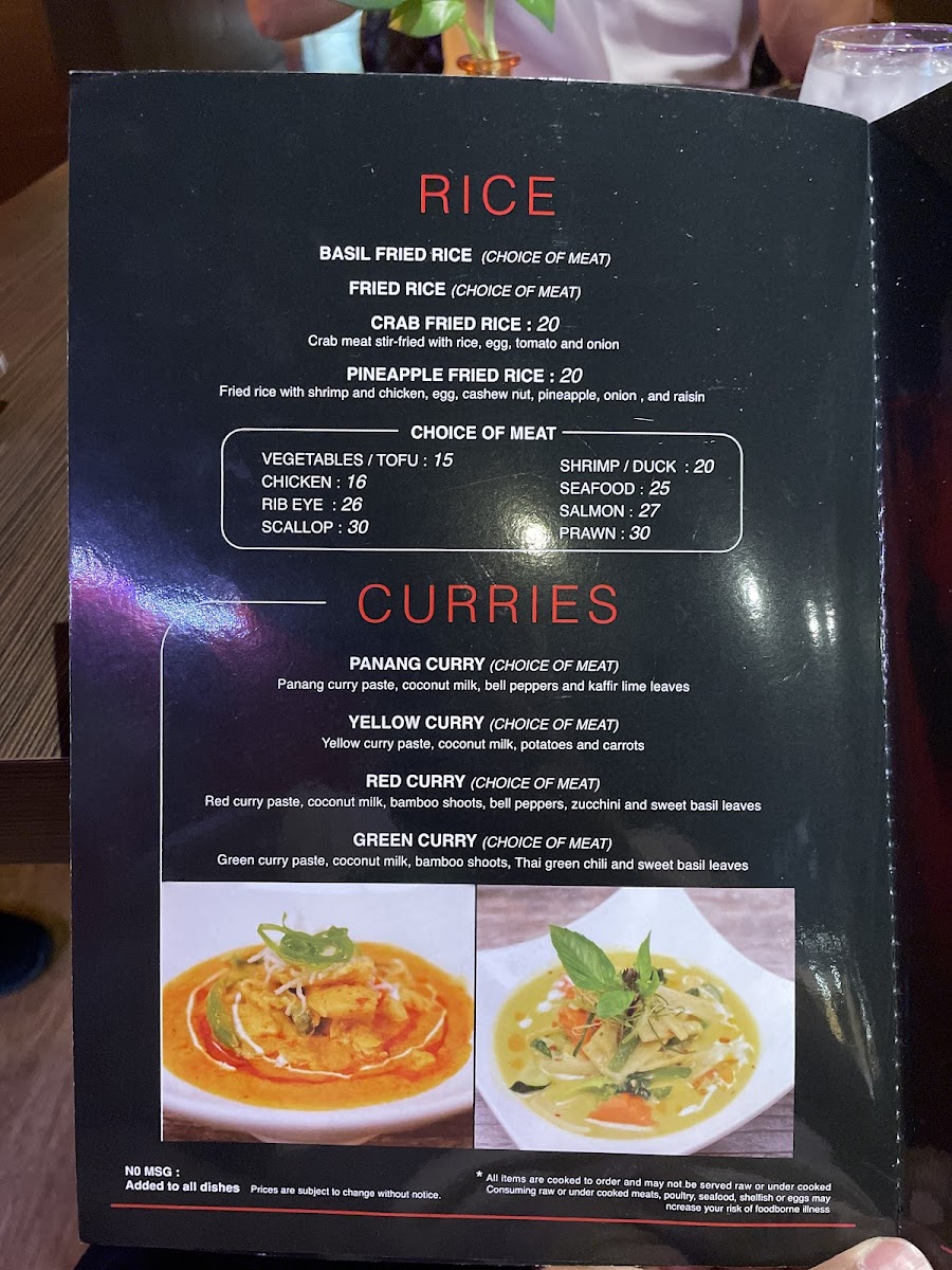 Arawan Thai Bistro and Dessert - 5