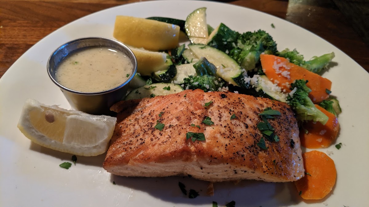 Nikki C's Restaurant & Bar - 9