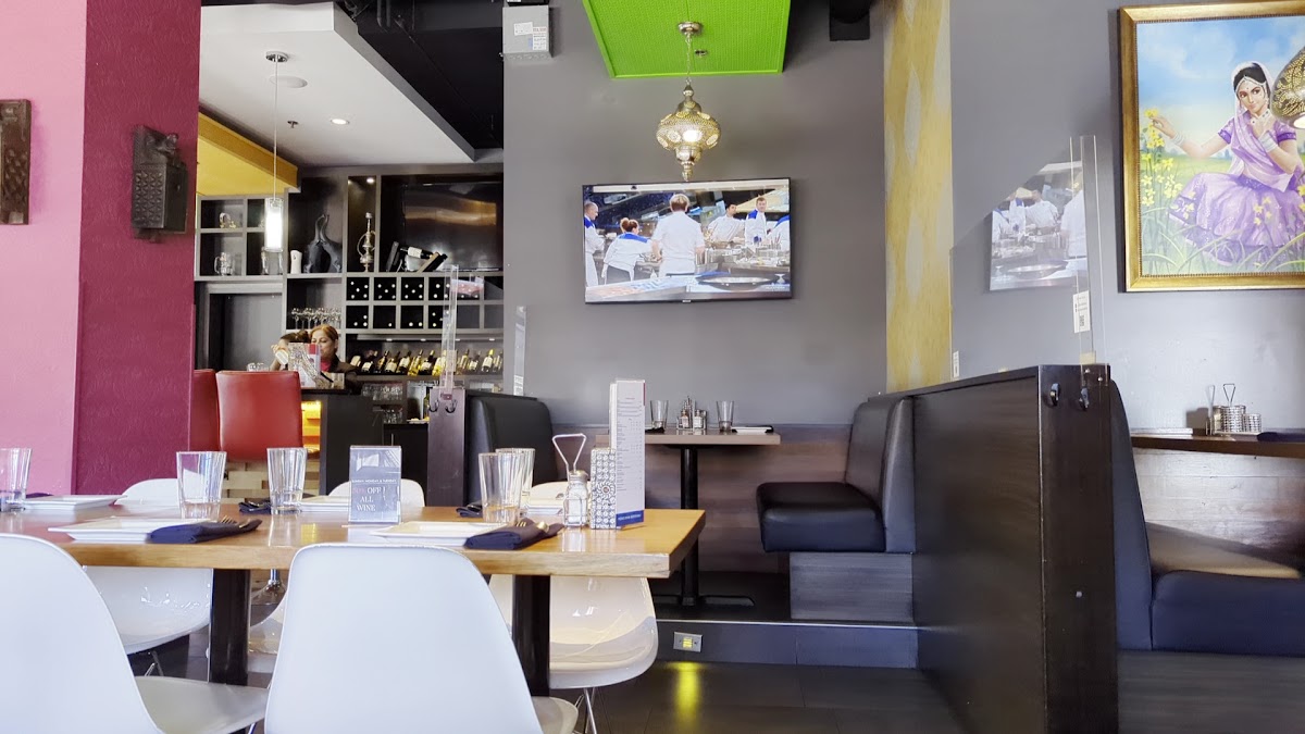 Indian Bombay Bistro - 2