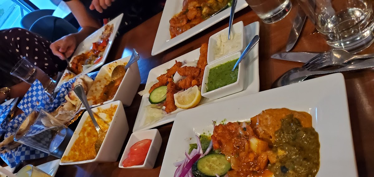 Indian Bombay Bistro - 8