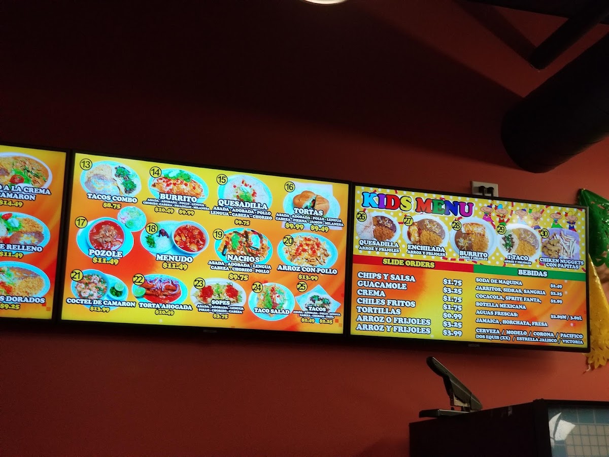 Taqueria La Venadita - 3