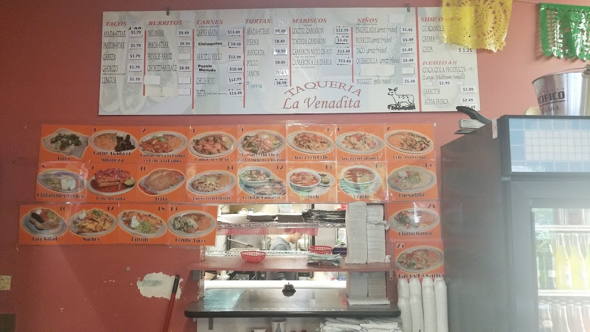 Taqueria La Venadita - 7