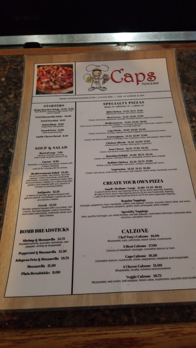 Caps Pizza & Bar - 3