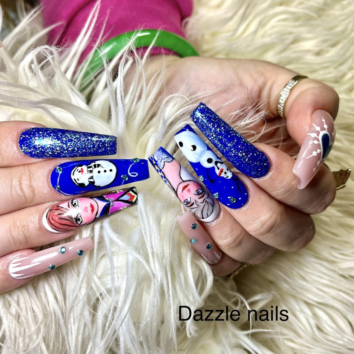 Dazzle nails and spa