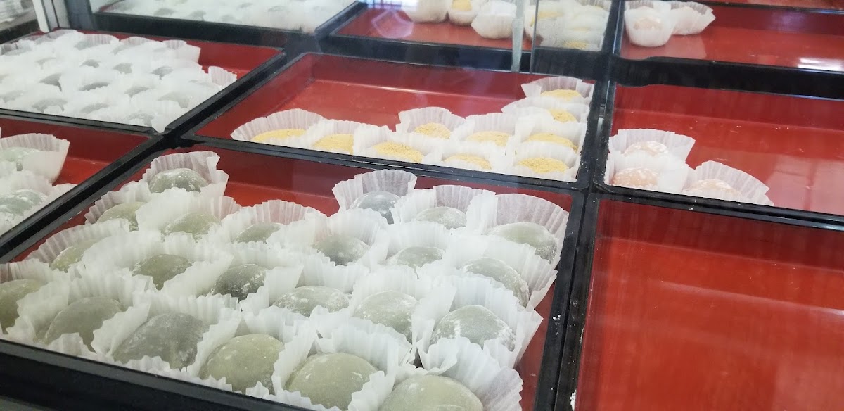 Shuei-Do Manju Shop - 9