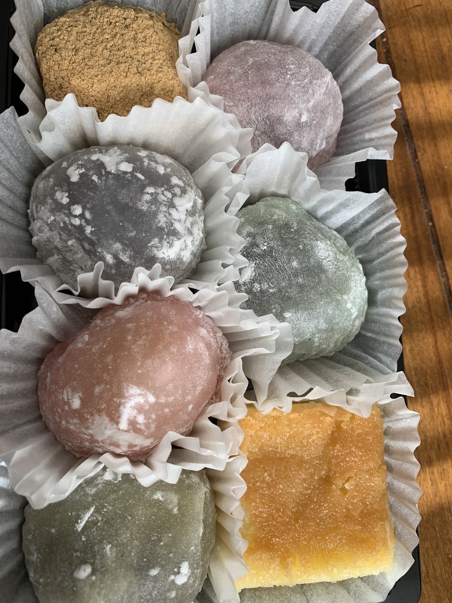 Shuei-Do Manju Shop - 4