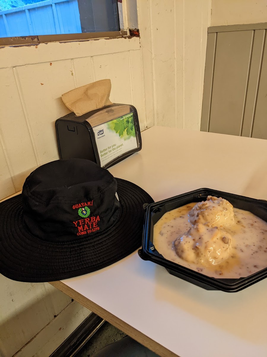 Degnan'S Deli - 8